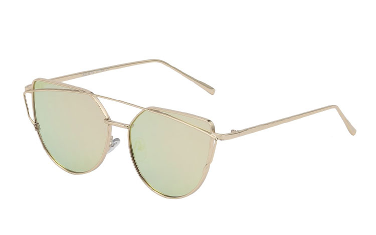 Cateye solbrille med changerende fersken/lyserød spejl
