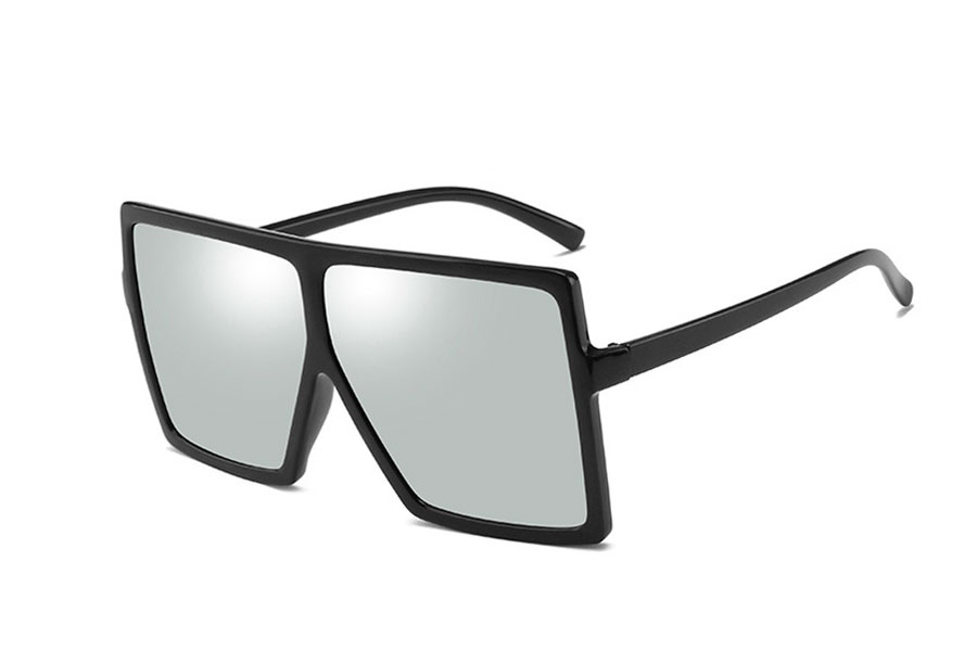 Oversize Solbrille i fladt design med sÃ¸lvfarvet spejlglas.
