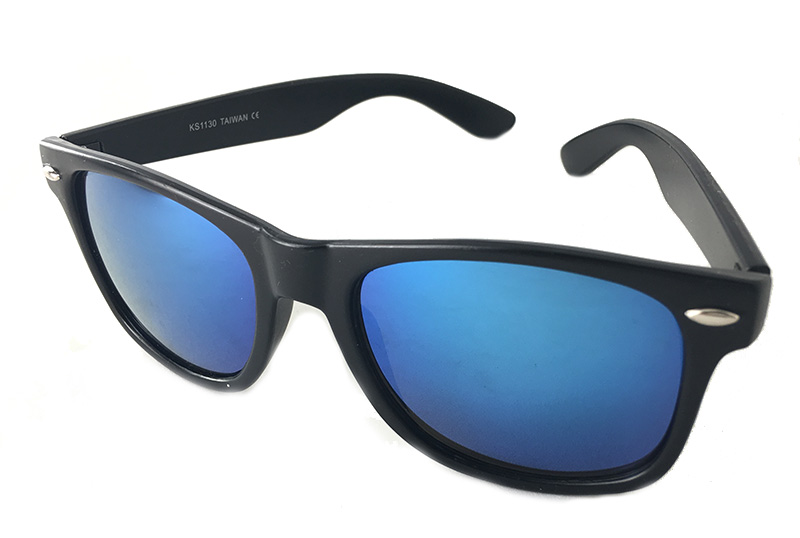 Wayfarer solbrille m/ blåligt multiglas