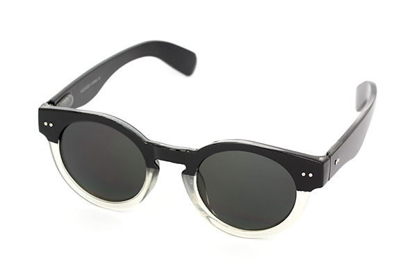 Moderne solbrille i lækkert design