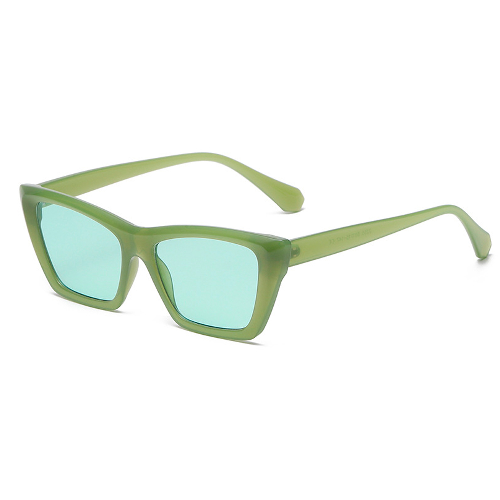 Cateye solbrille i smokey lysgrøn - Design nr. 4570