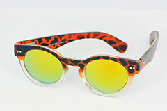 Skildpaddebrun og gennemsigtig rund solbrille med spejlglas - Design nr. 1131