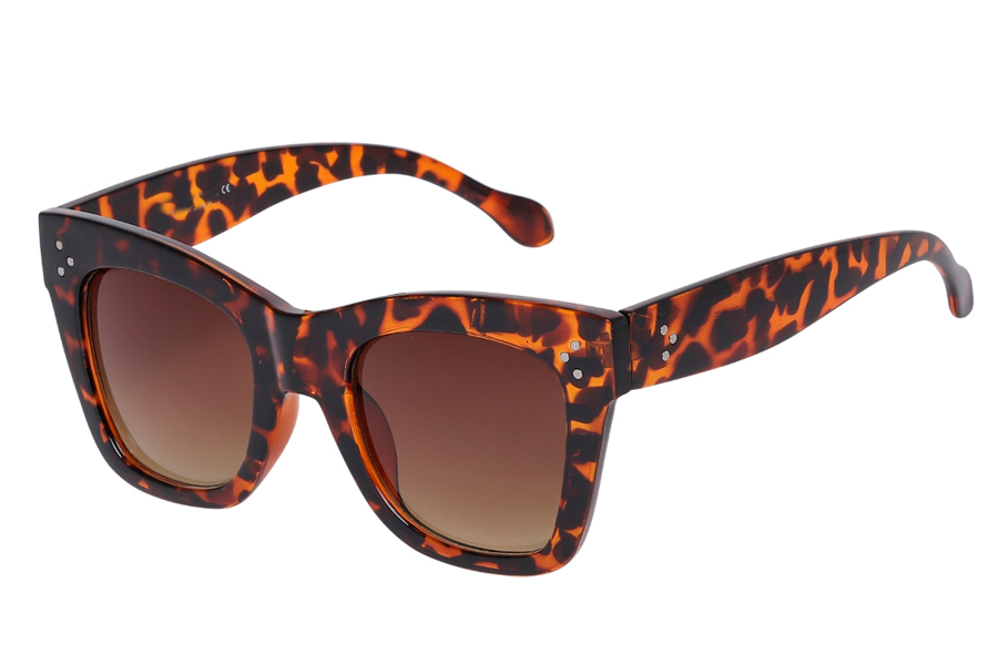 Feminin solbrille i kraftigt firkantet design - Design nr. s3958