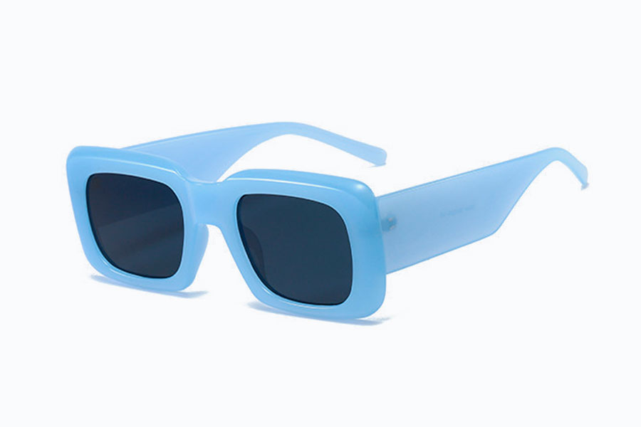Lyseblå kraftig solbrille i Retro look. - Design nr. 4287