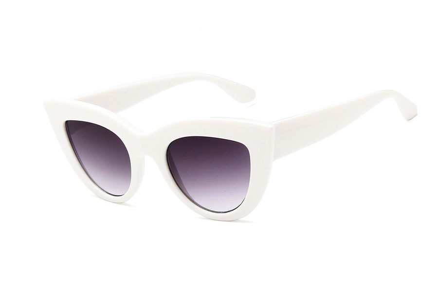 Hvid cateye solbrille med runde former - Design nr. 4341