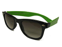 Wayfarer sort med neon grøn - Design nr. 566